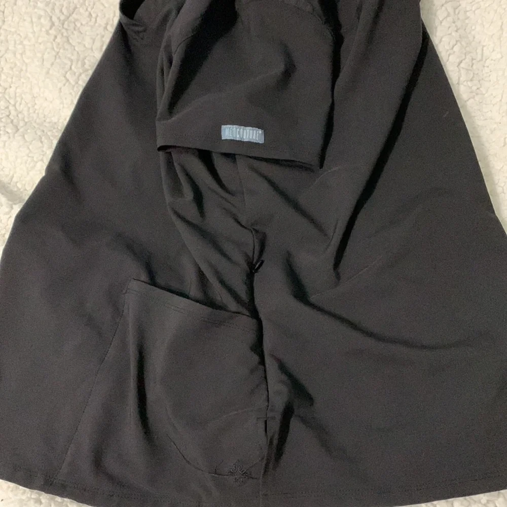 Black Med Couture Scrub Set - Picture 7 of 11